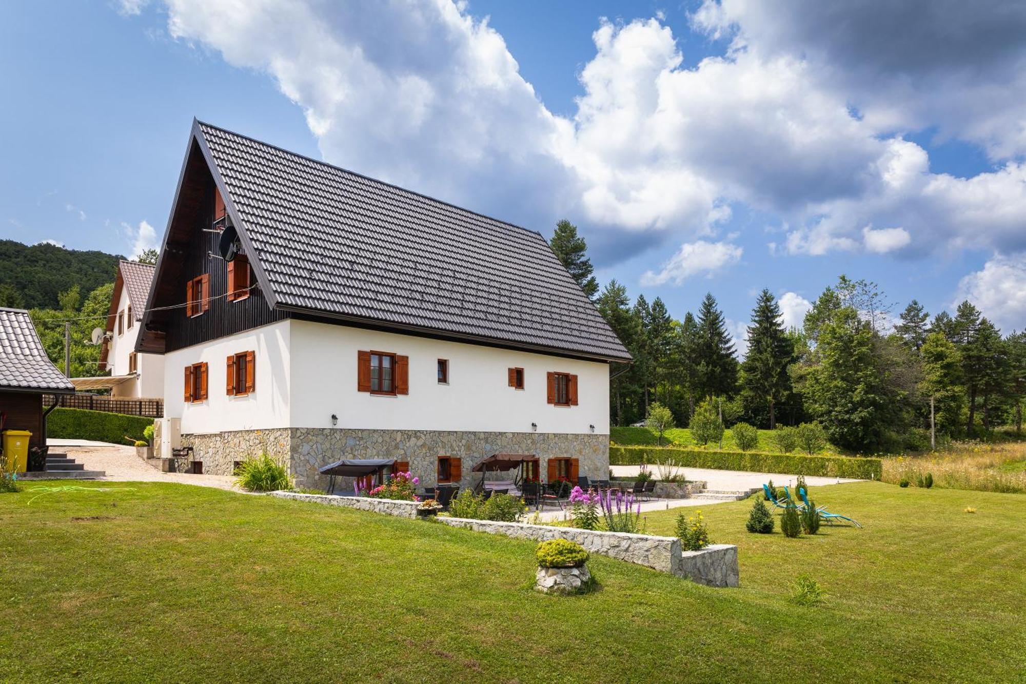 Green Lakes House พลิตวิชกา เยเซรา ภายนอก รูปภาพ